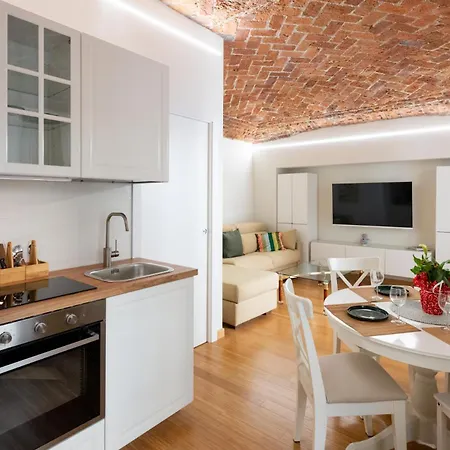 Le Petit Apartment *