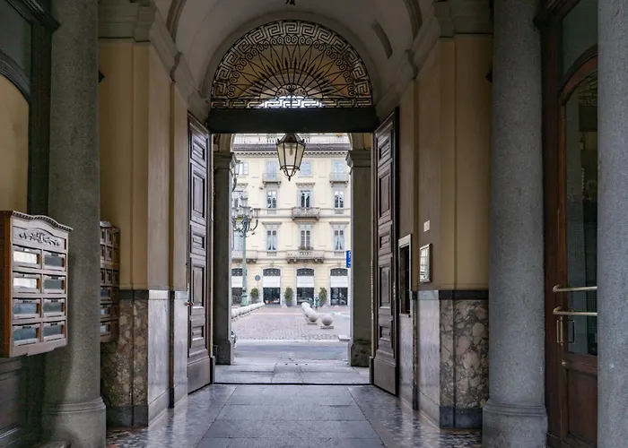 Le Petit * Turin